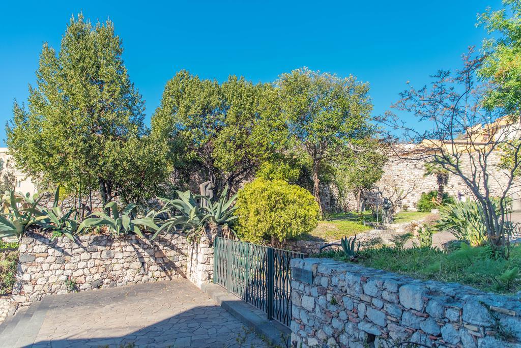 Taormina Duomo Hotel Екстериор снимка